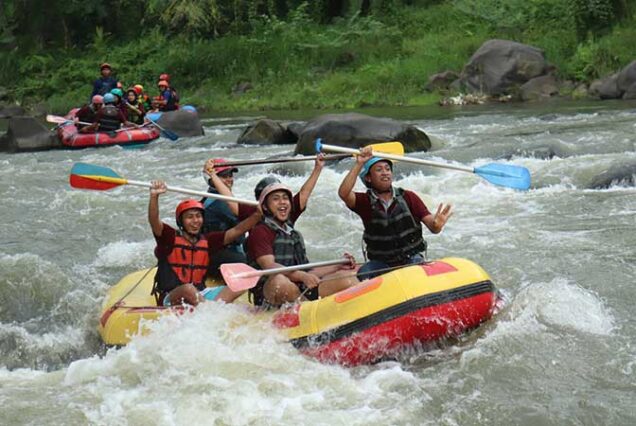 rafting sungai elo magelang