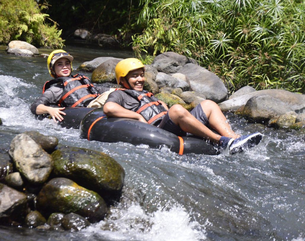 paket-wisata-river-tubing-semarang-jawa-tengah